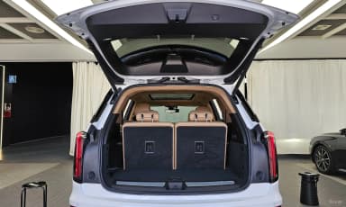 XT6