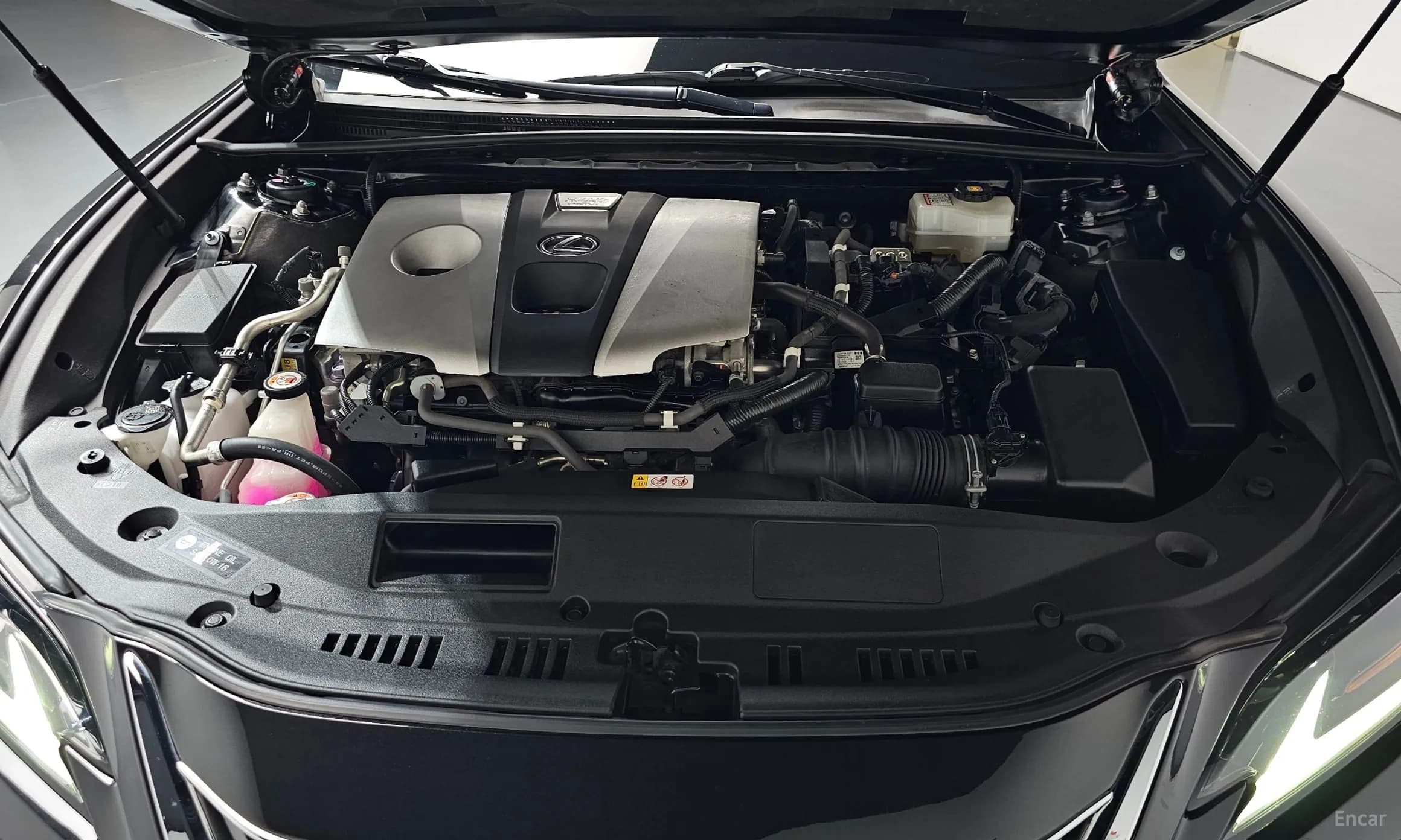 ES300h 7th Generation