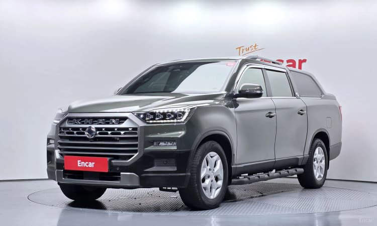 Rexton Sports Khan