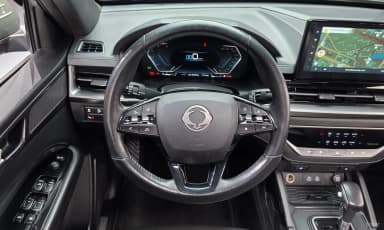 Rexton Sports Khan