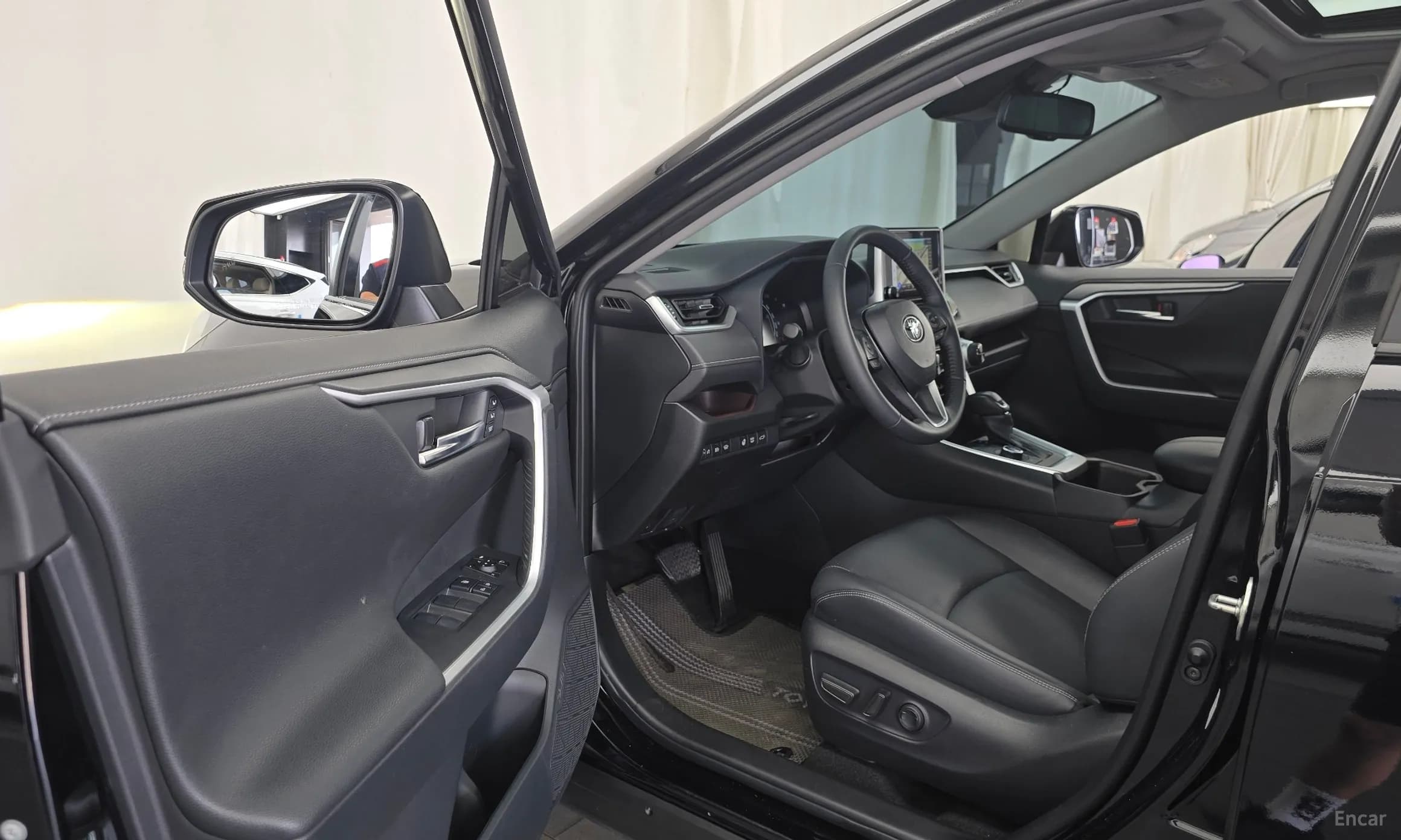 RAV4 5th Generation