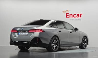 5 Series (G60)