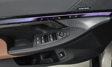 5 Series (G60)