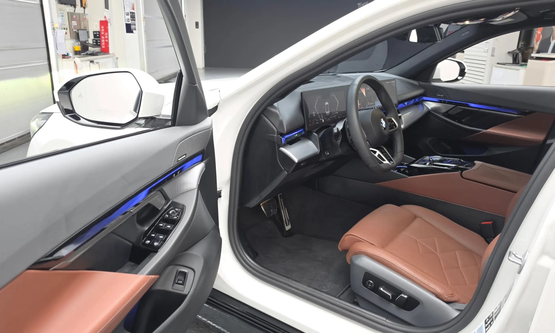 5 Series (G60)