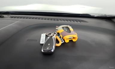 Trax