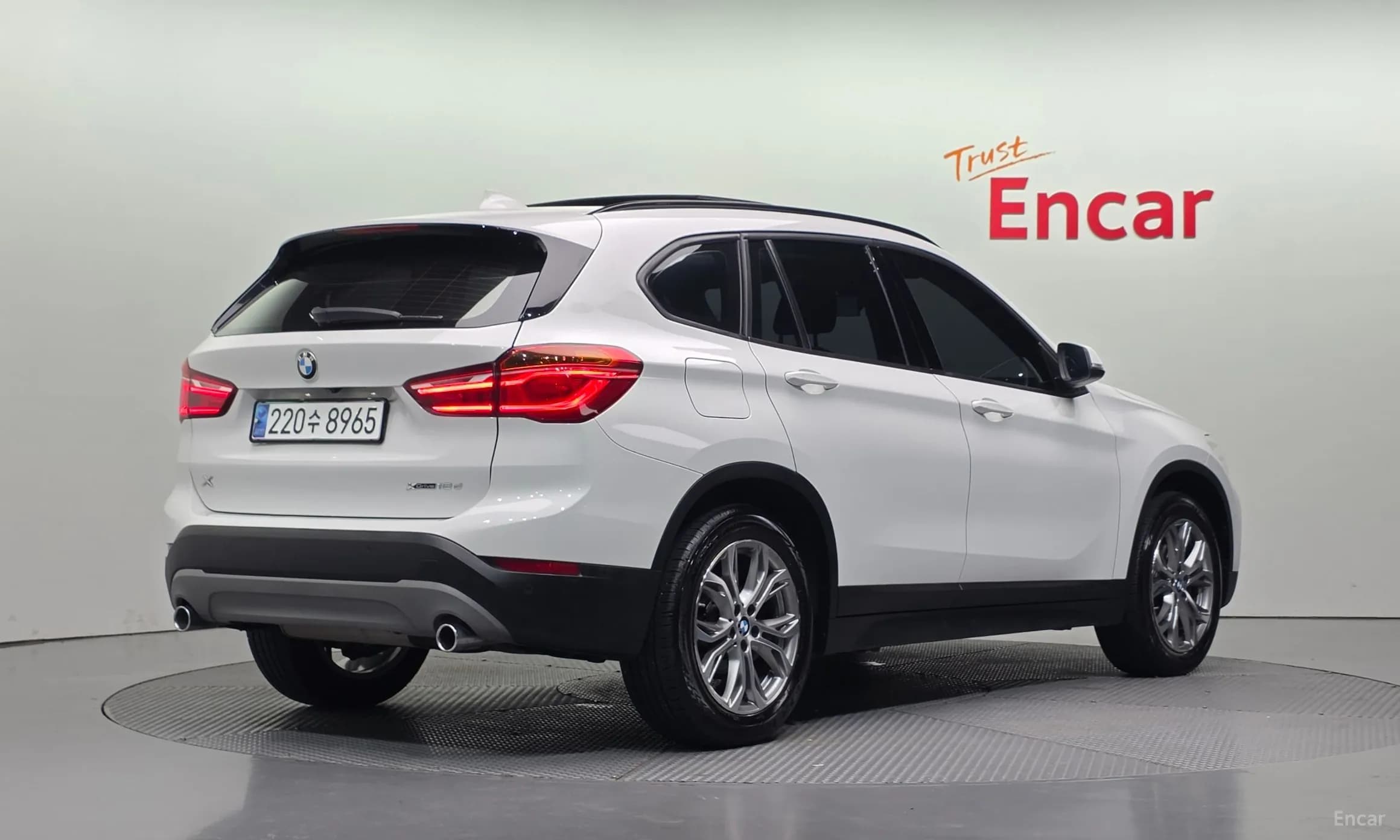 X1 (F48)