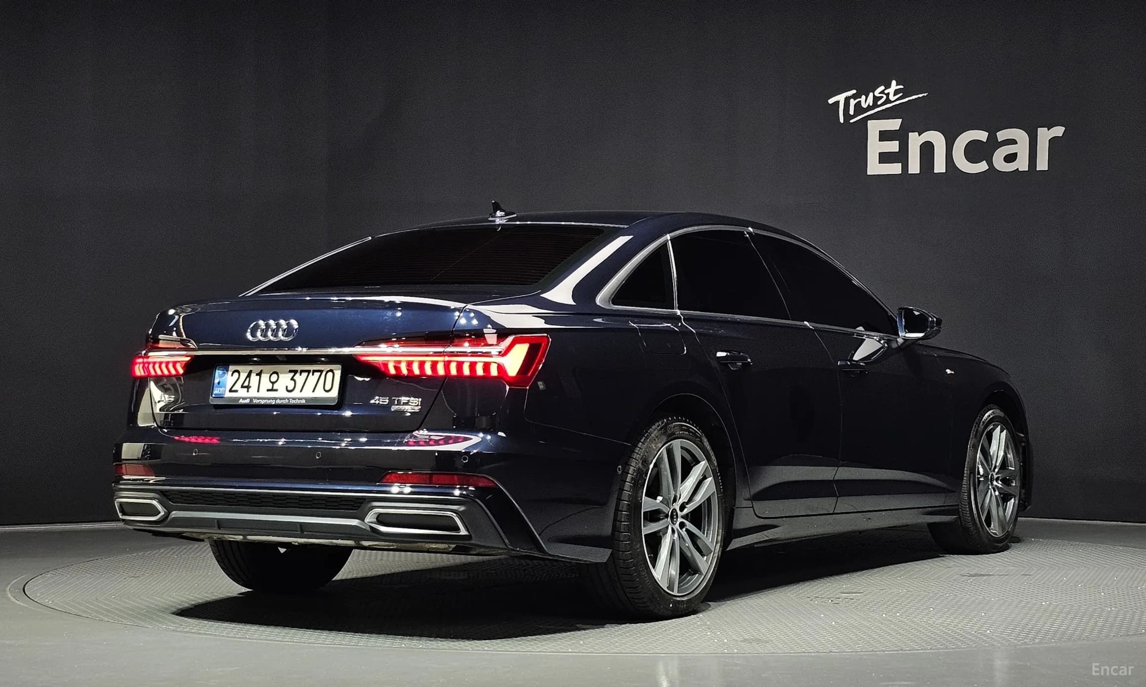 A6 (C8)