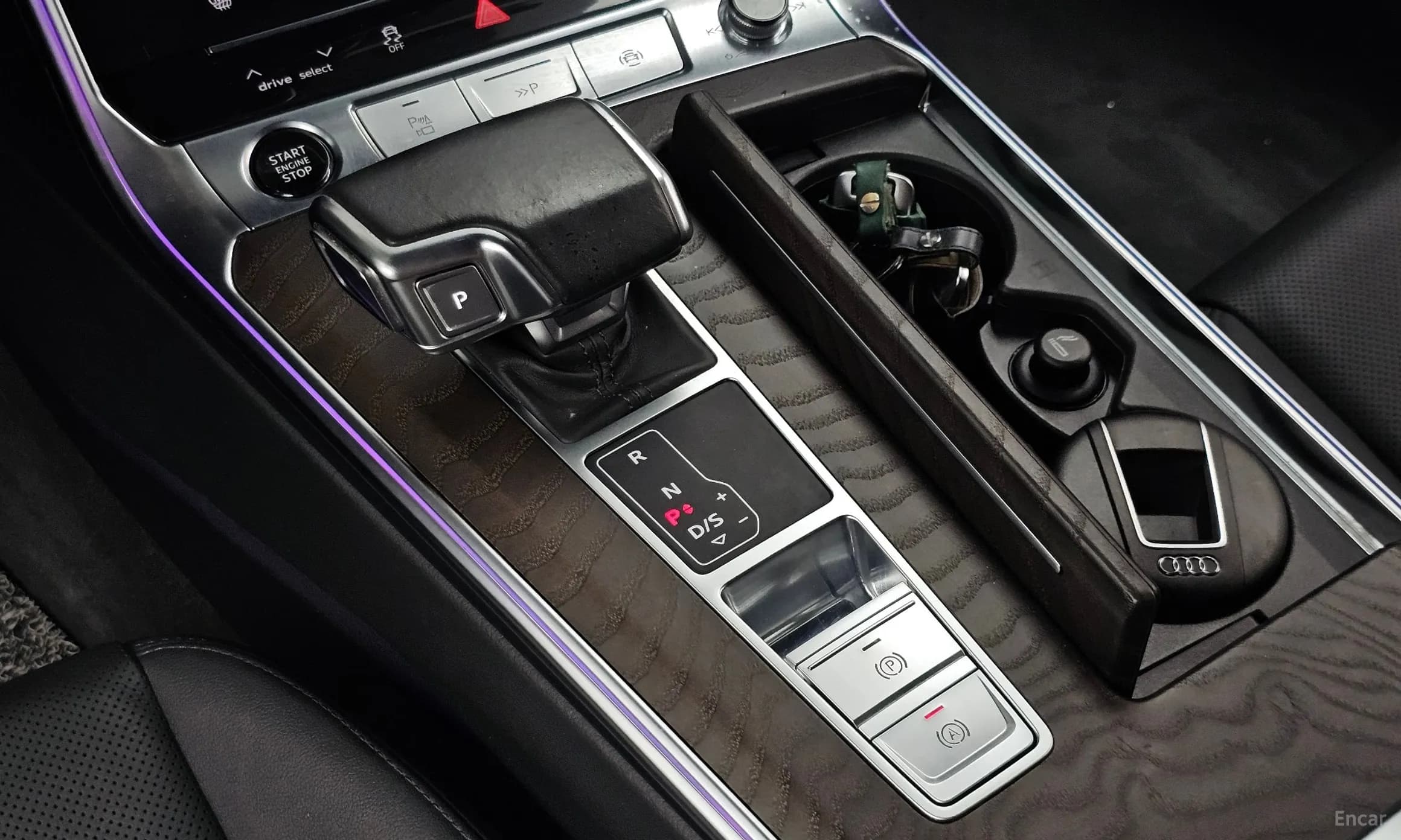 A6 (C8)