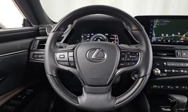 ES300h 7th Generation
