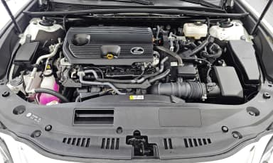 ES300h 7th Generation