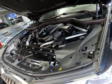X7 (G07)