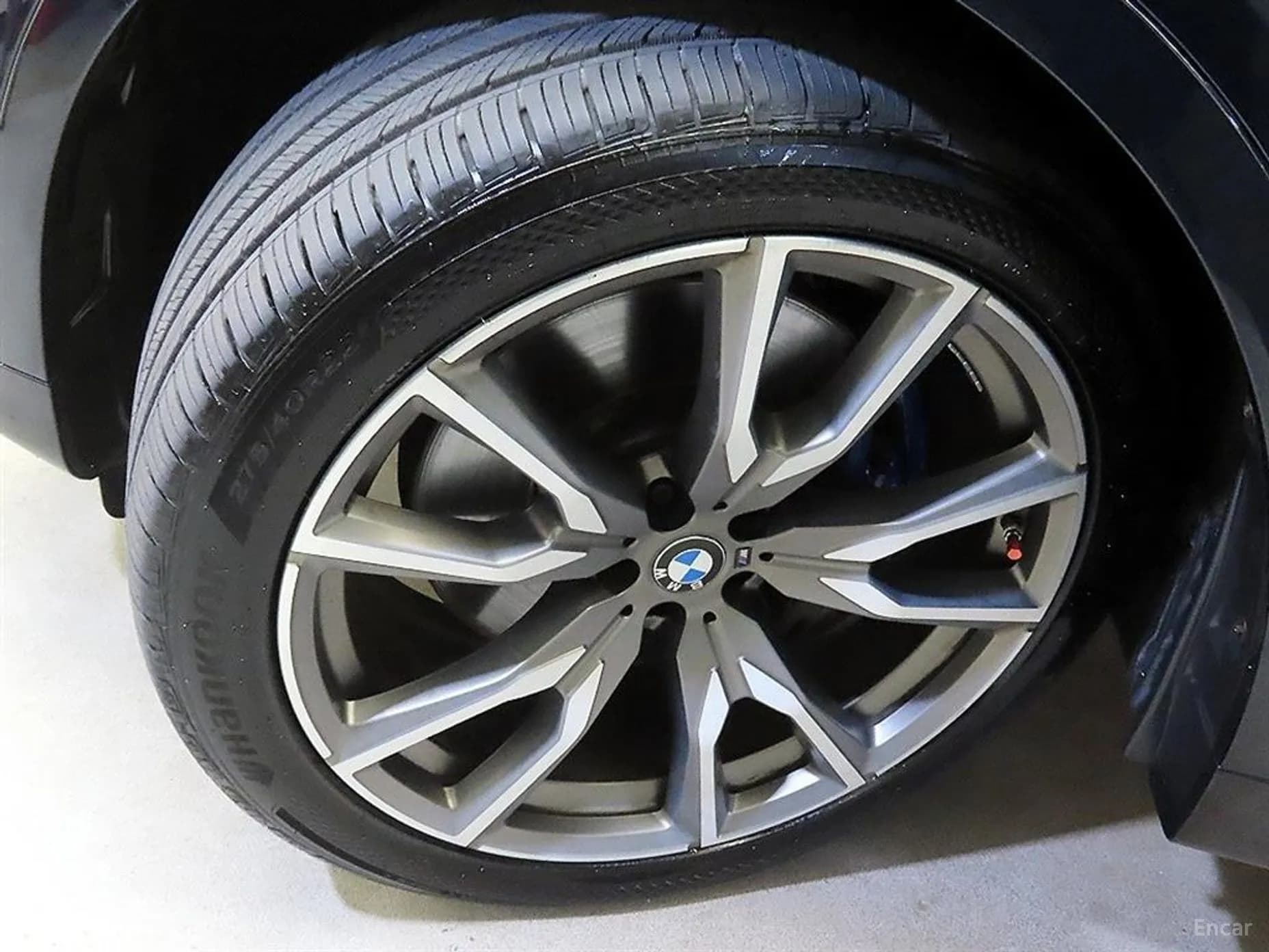 X7 (G07)