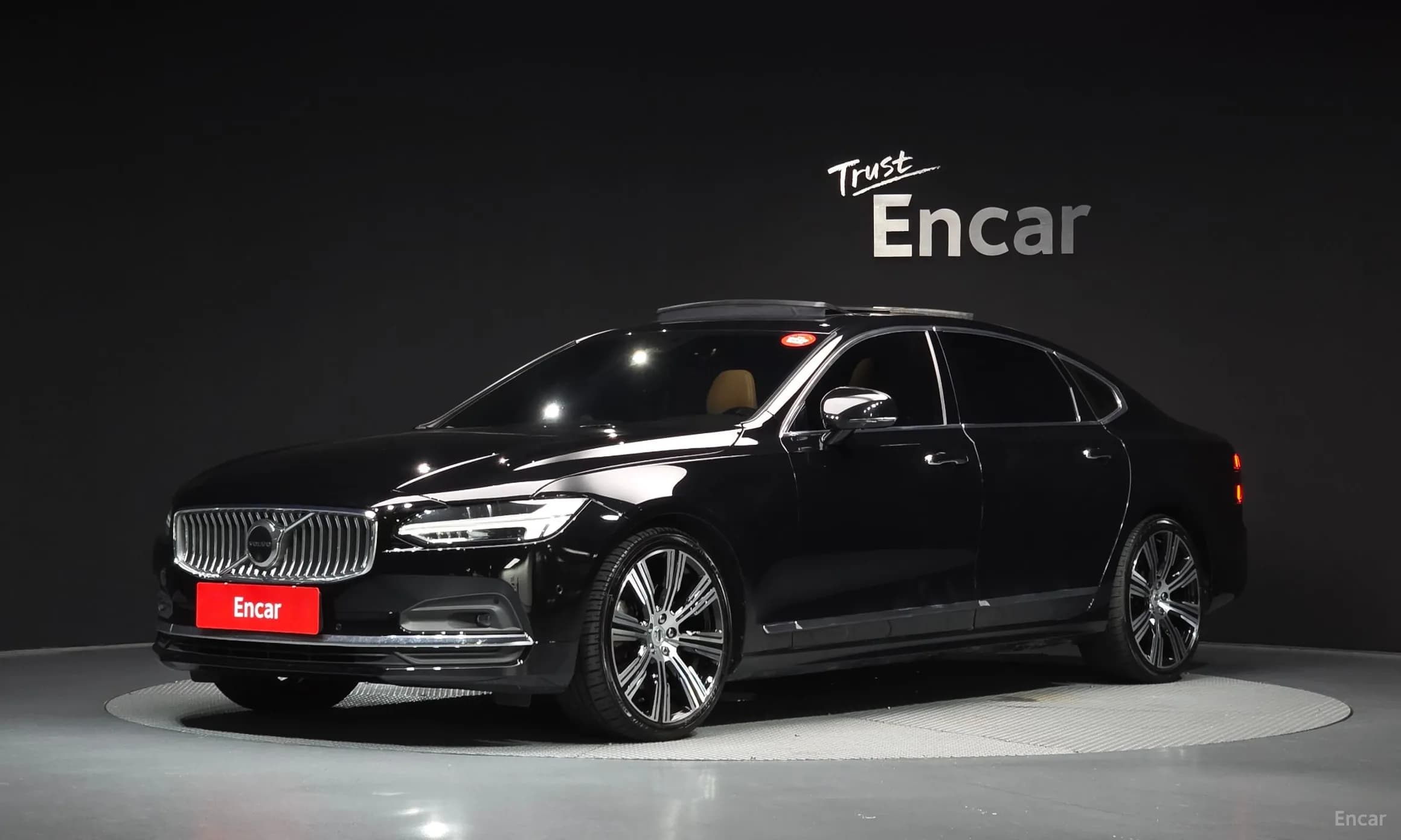 S90