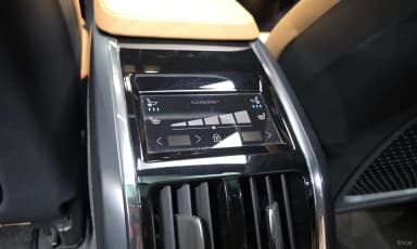 S90