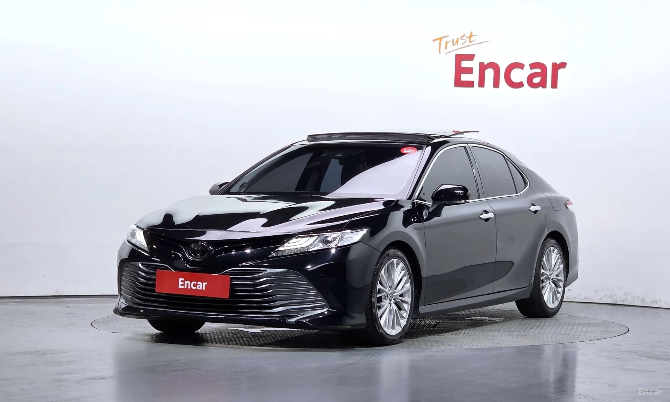 Camry (XV70)