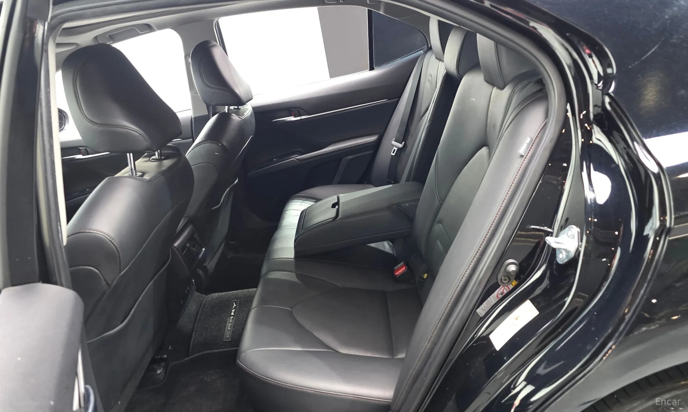 Camry (XV70)