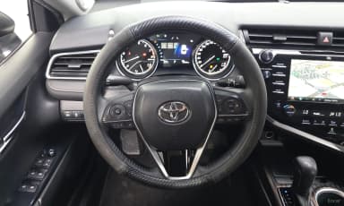 Camry (XV70)