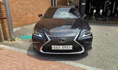 ES300h 7th Generation