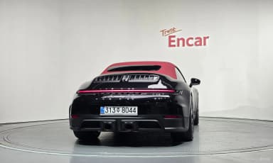 911 (992)