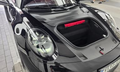 911 (992)