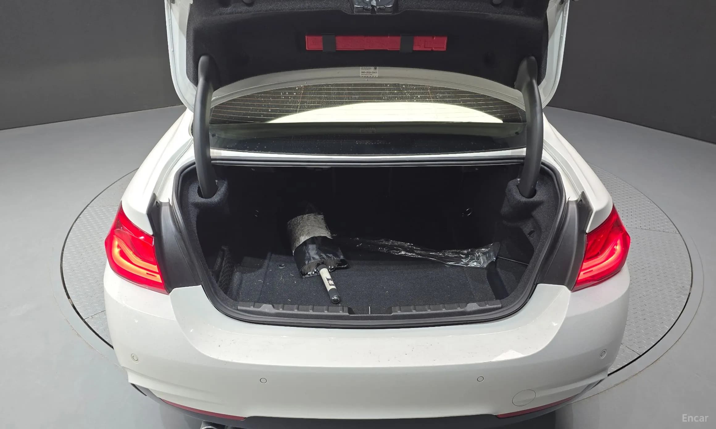 Series 4 (F32)