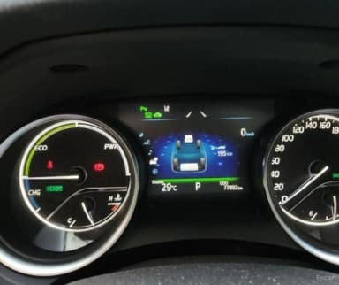Camry (XV70)