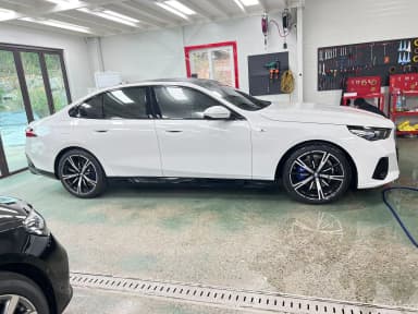 5 Series (G60)
