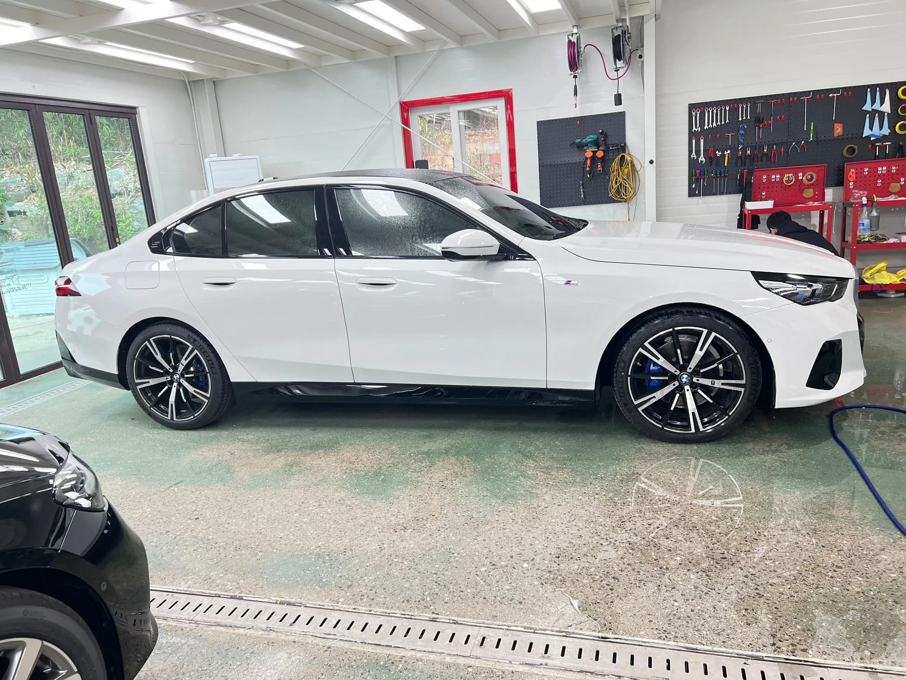 5 Series (G60)