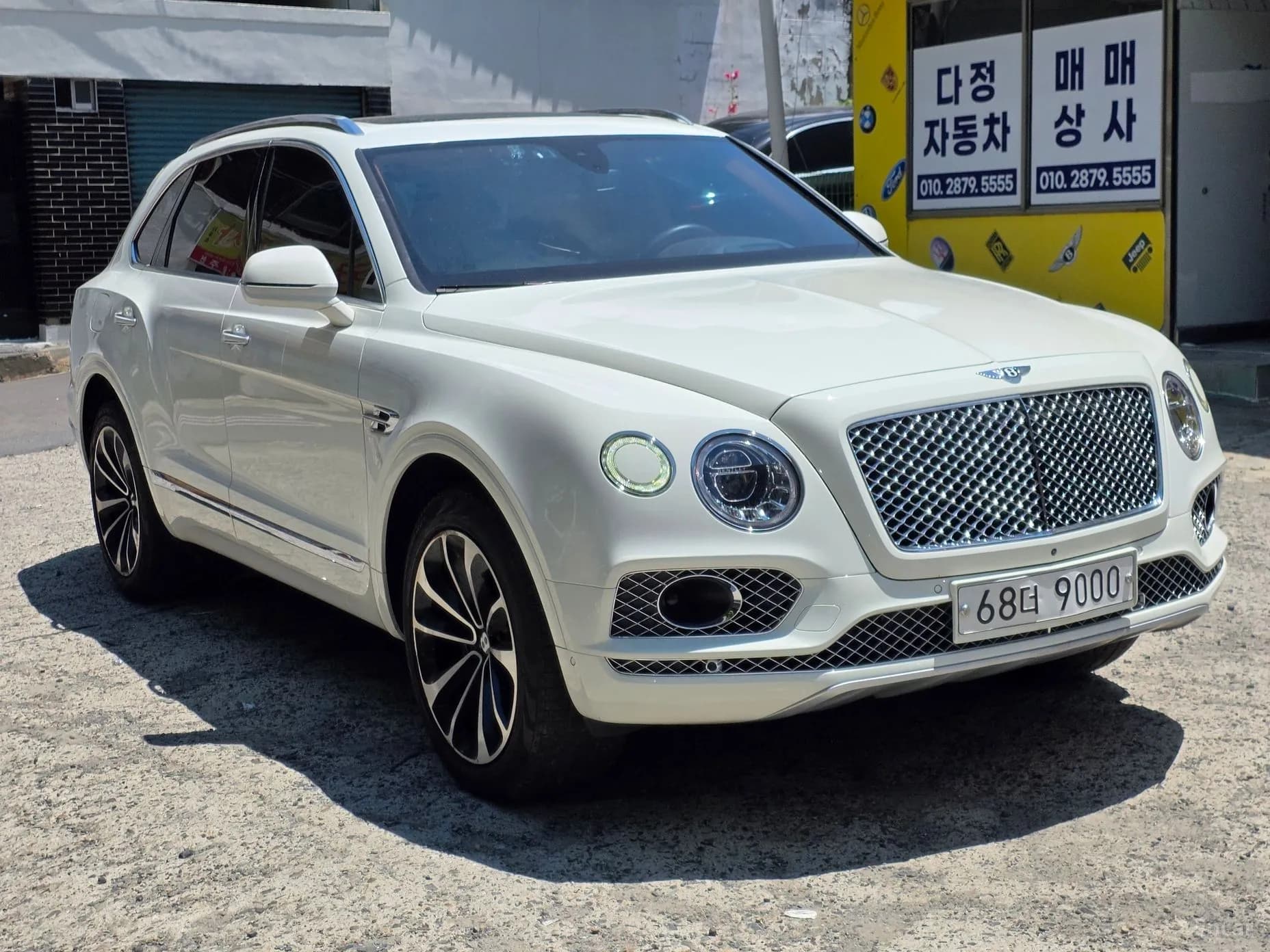 Bentayga