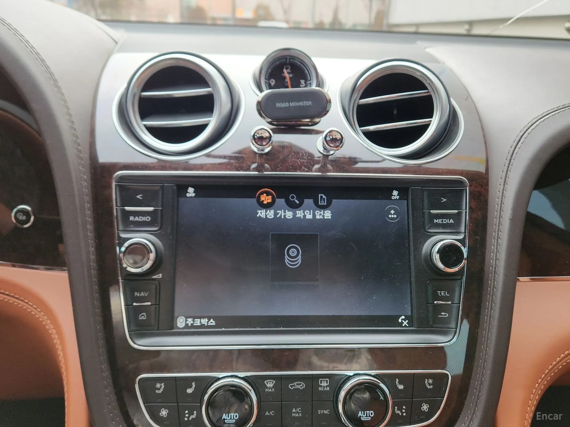 Bentayga