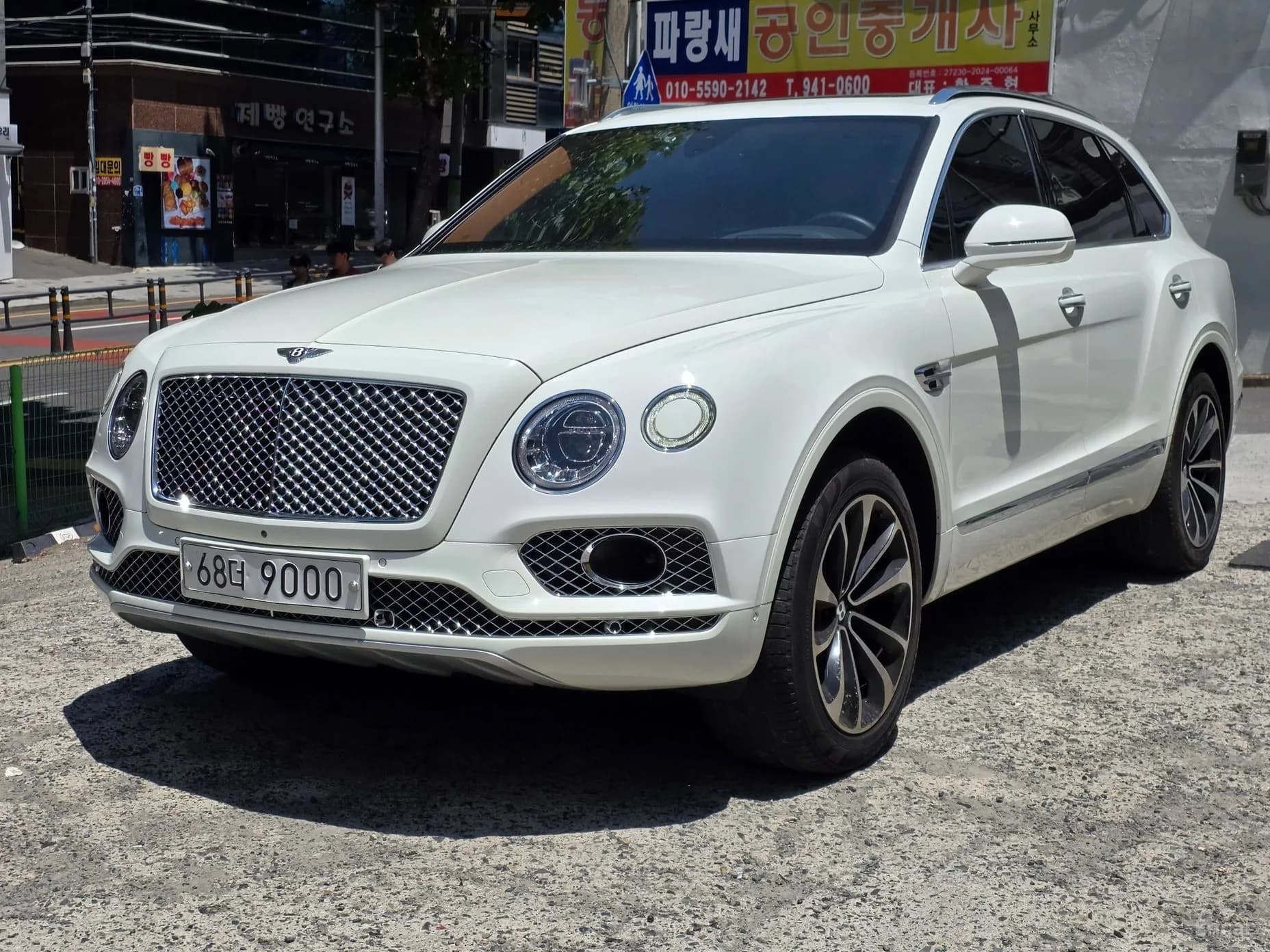 Bentayga