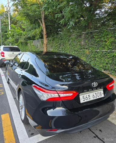 Camry (XV70)