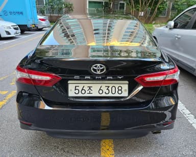 Camry (XV70)