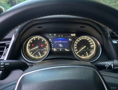 Camry (XV70)