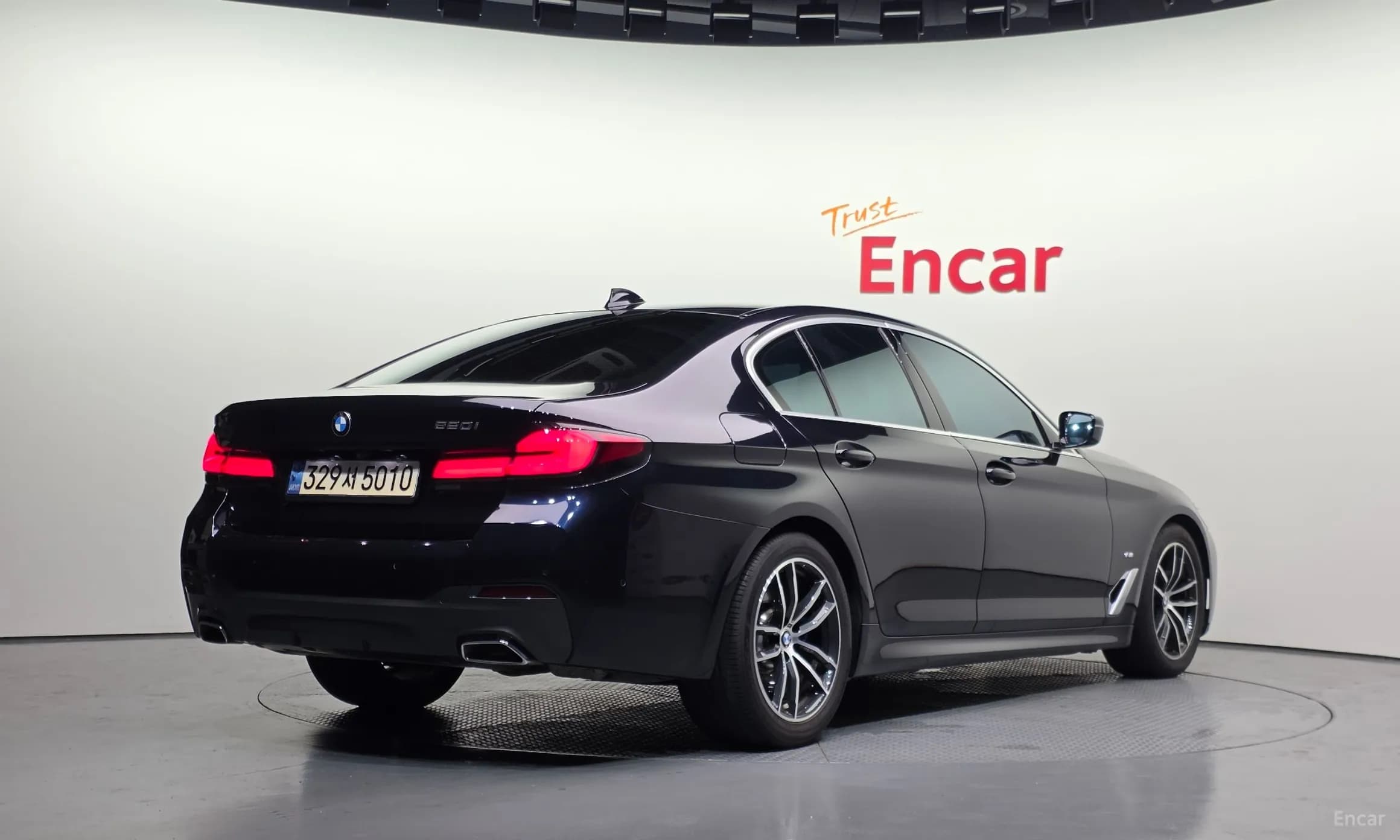 5 Series (G30)