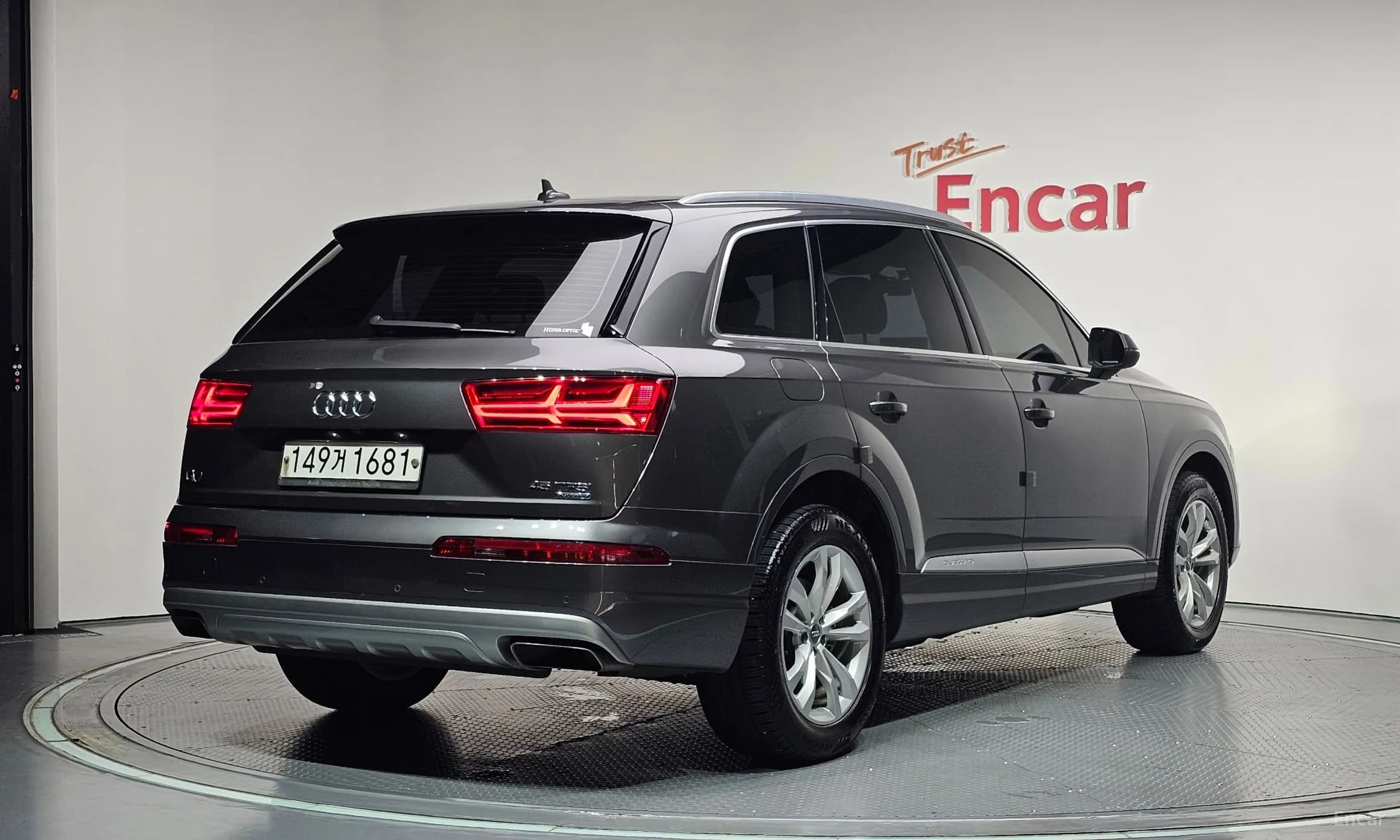 Q7 (4M)