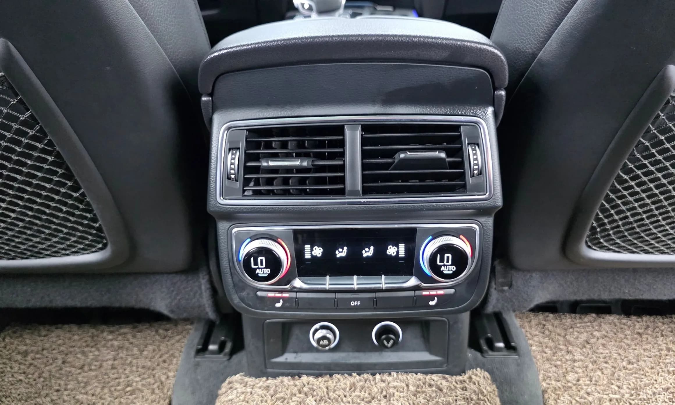 Q7 (4M)