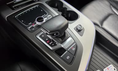 Q7 (4M)