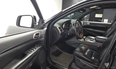Grand Cherokee