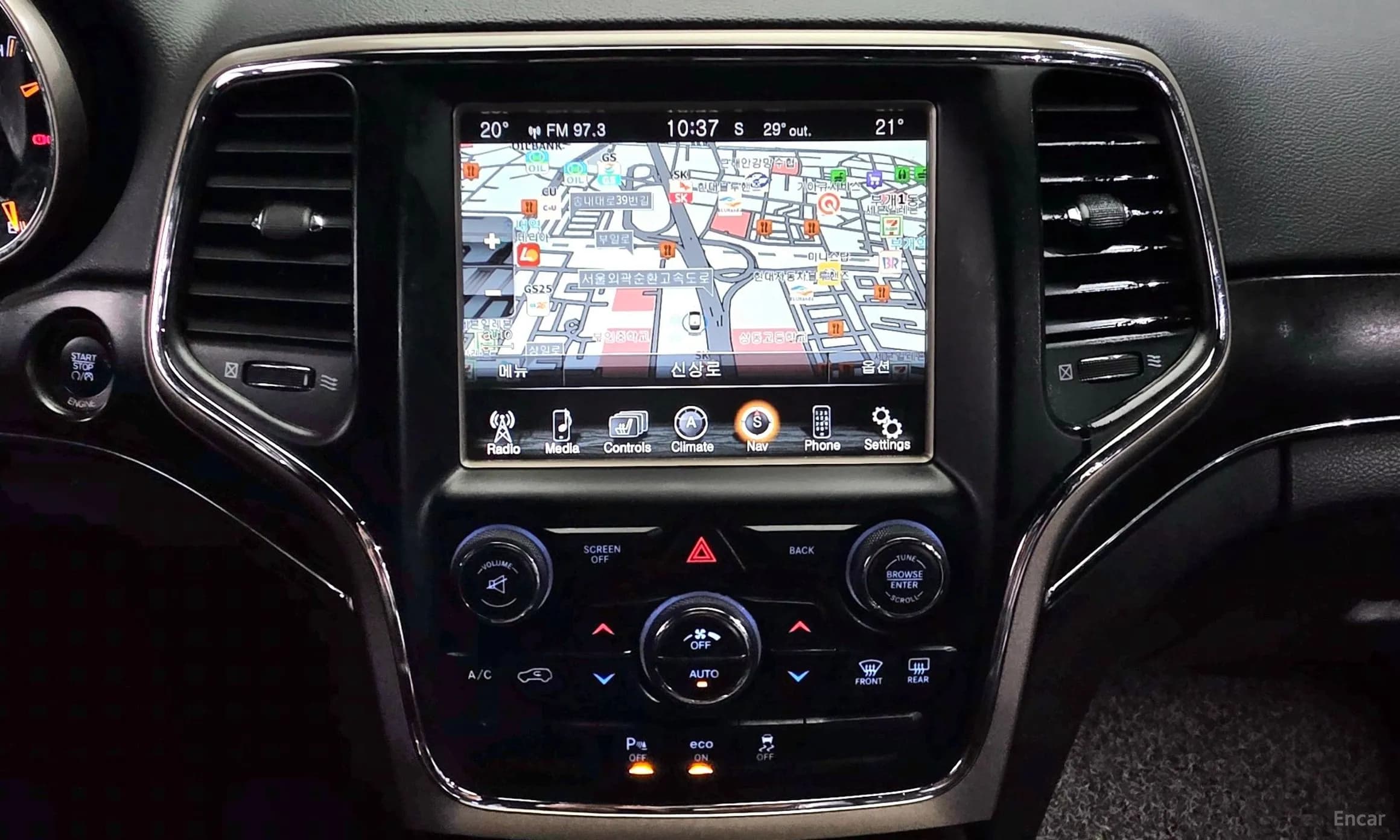 Grand Cherokee
