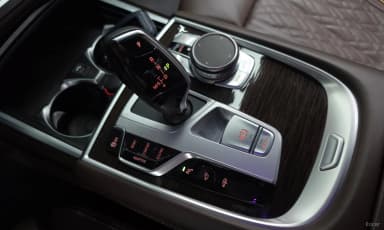 7 Series (G11)