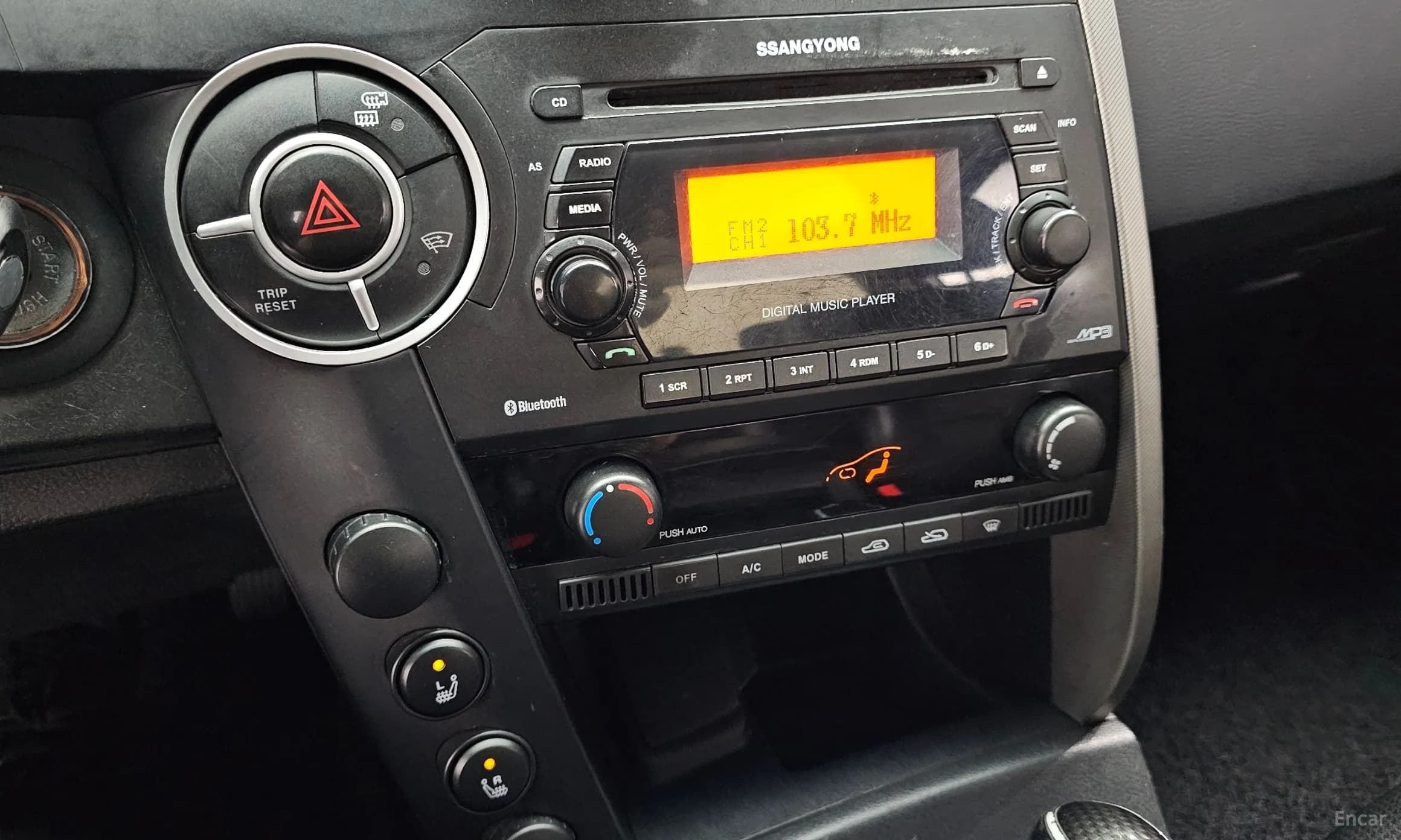 Korando Sports
