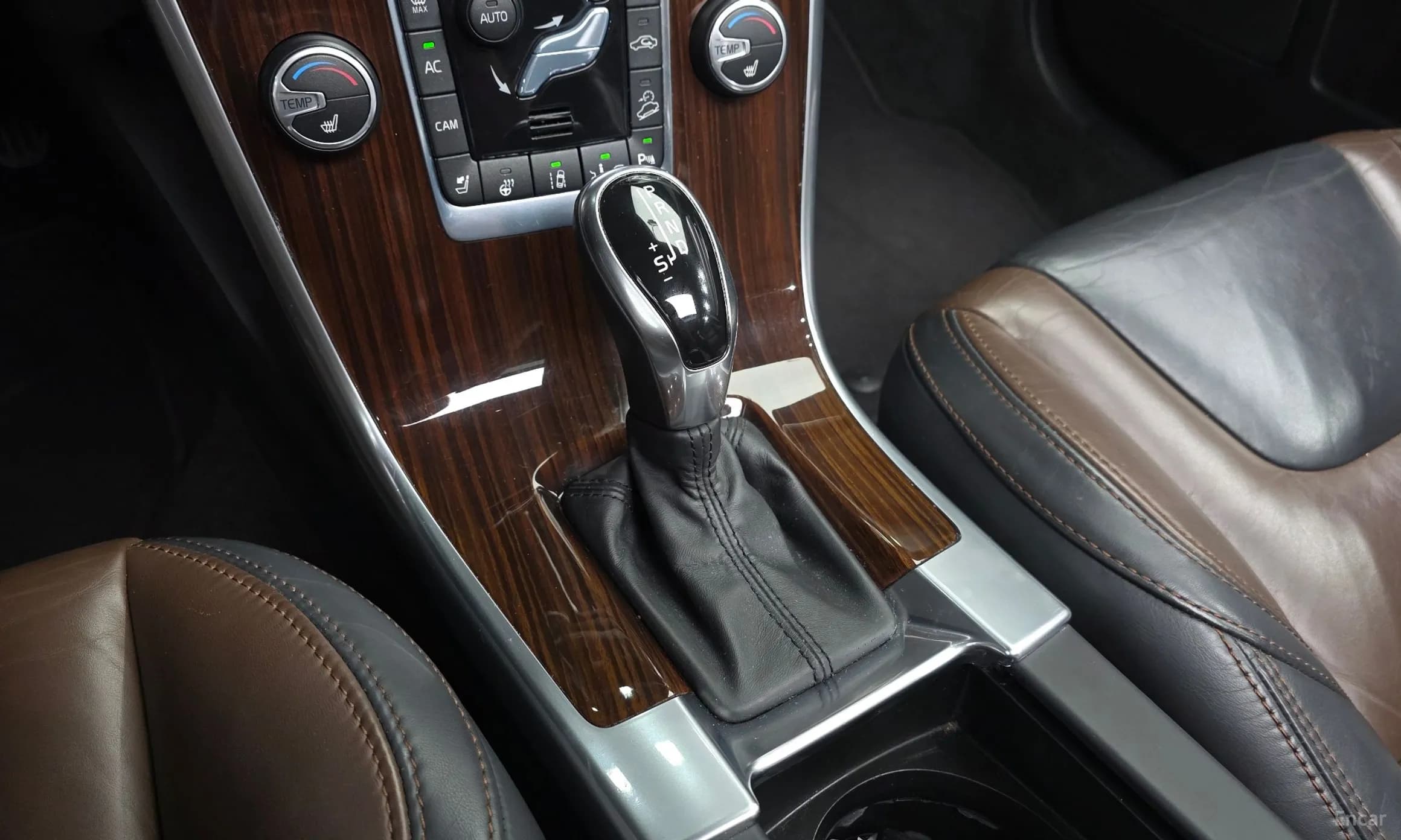 XC60