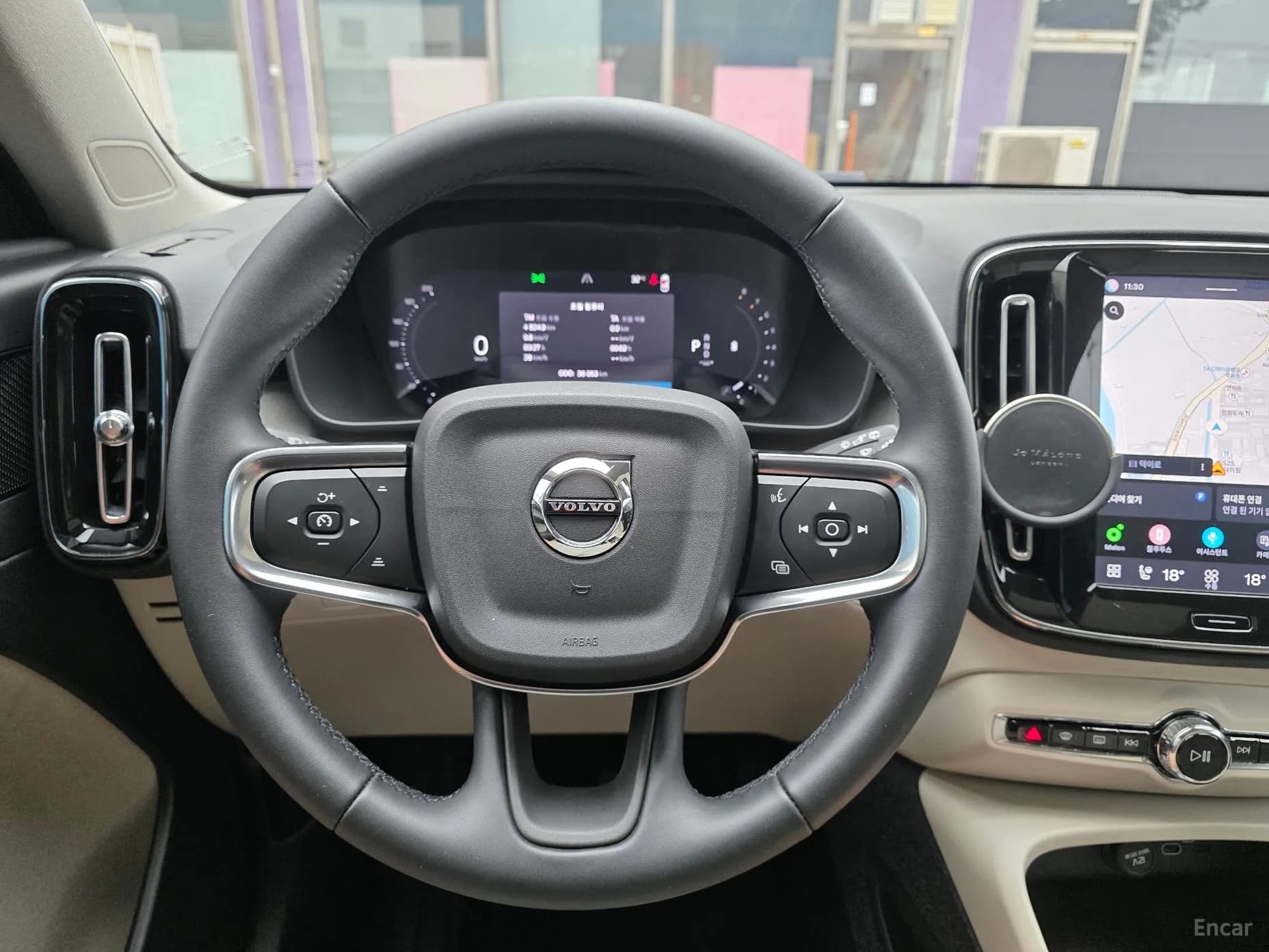 XC40