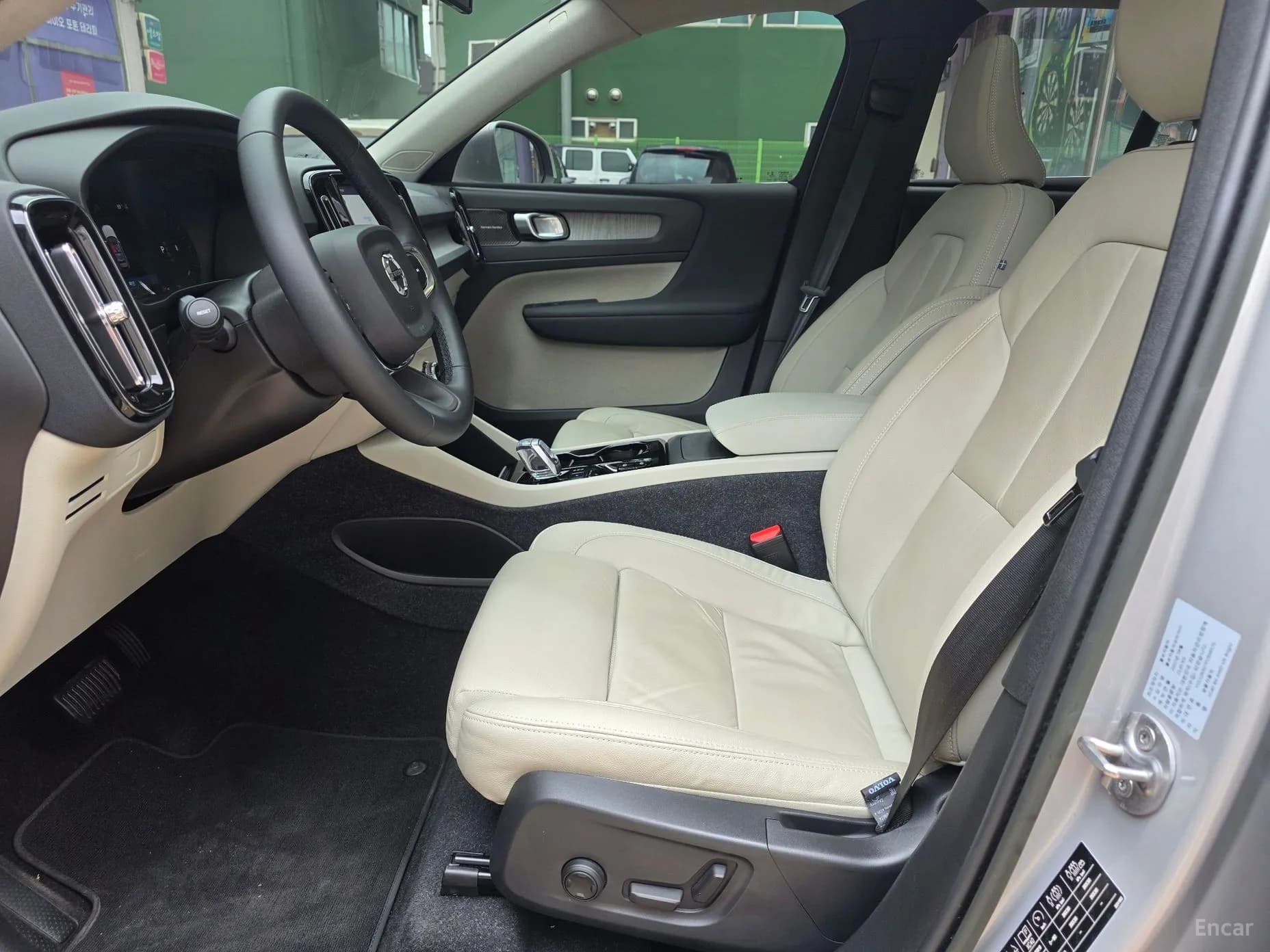 XC40