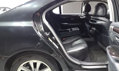 LS460