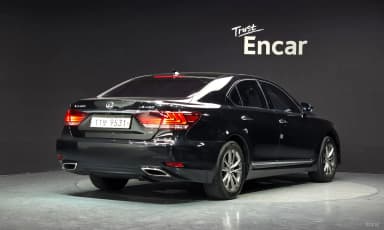 LS460