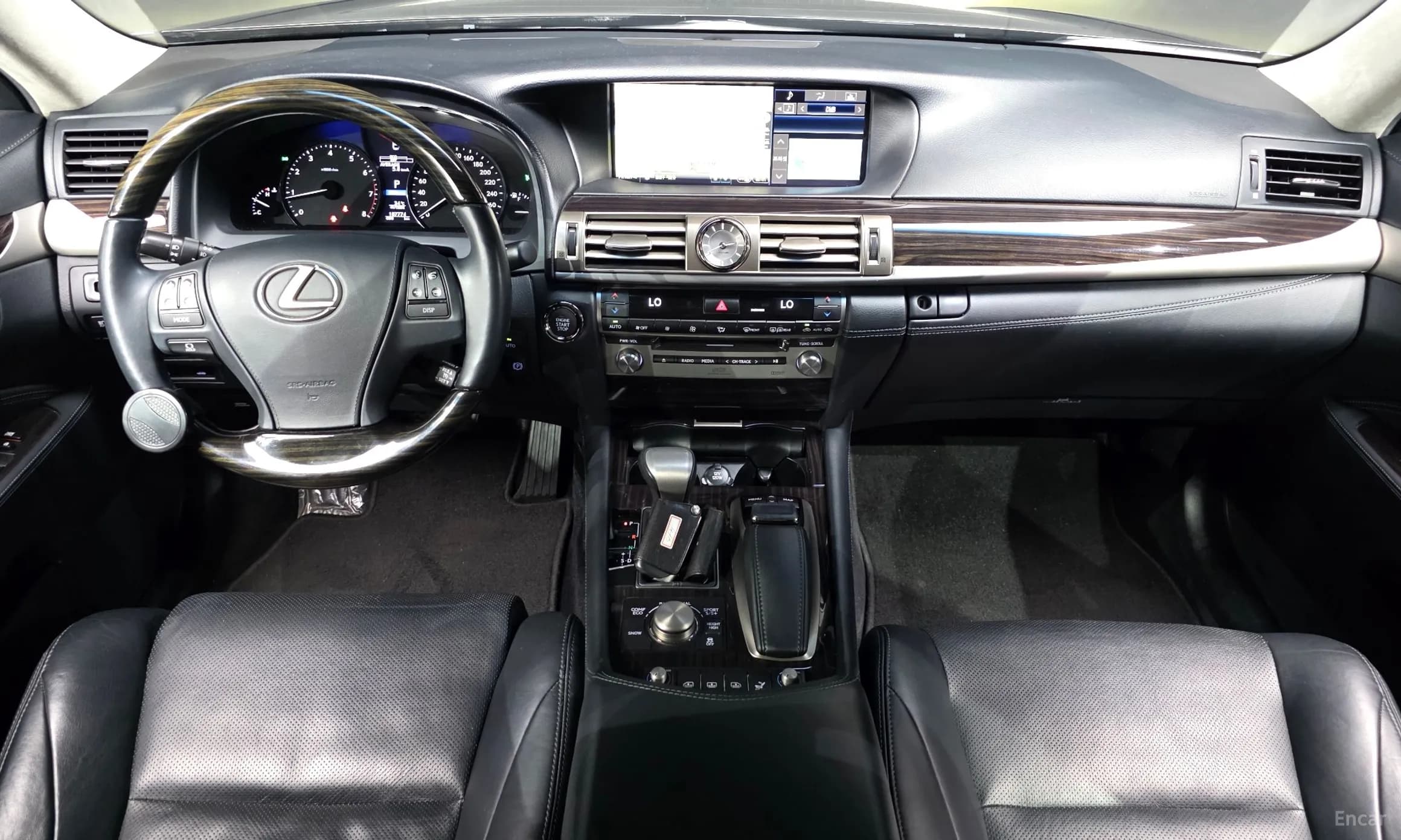 LS460