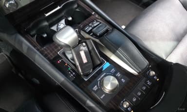 LS460