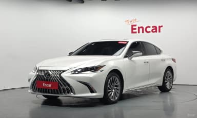 ES300h 7th Generation
